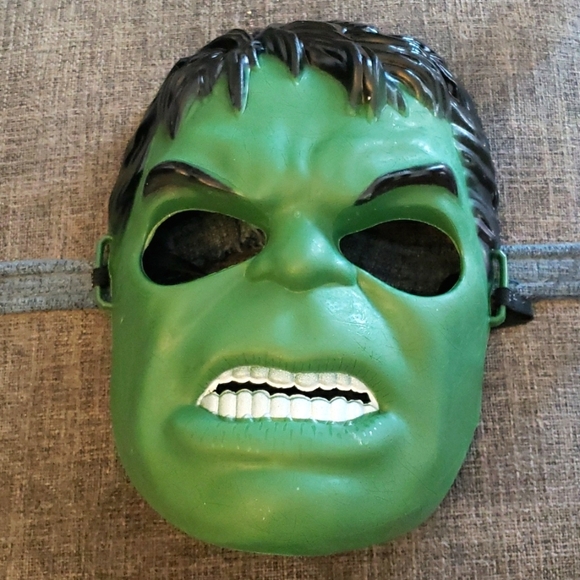 Hulk Mask as depicted in Marvel's Avenger Movie - Picture 1 of 4